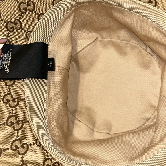 SOLD Gucci GG Monogram Bucket Hat - Picture 15 of 16